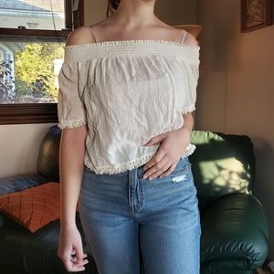 Aerie top